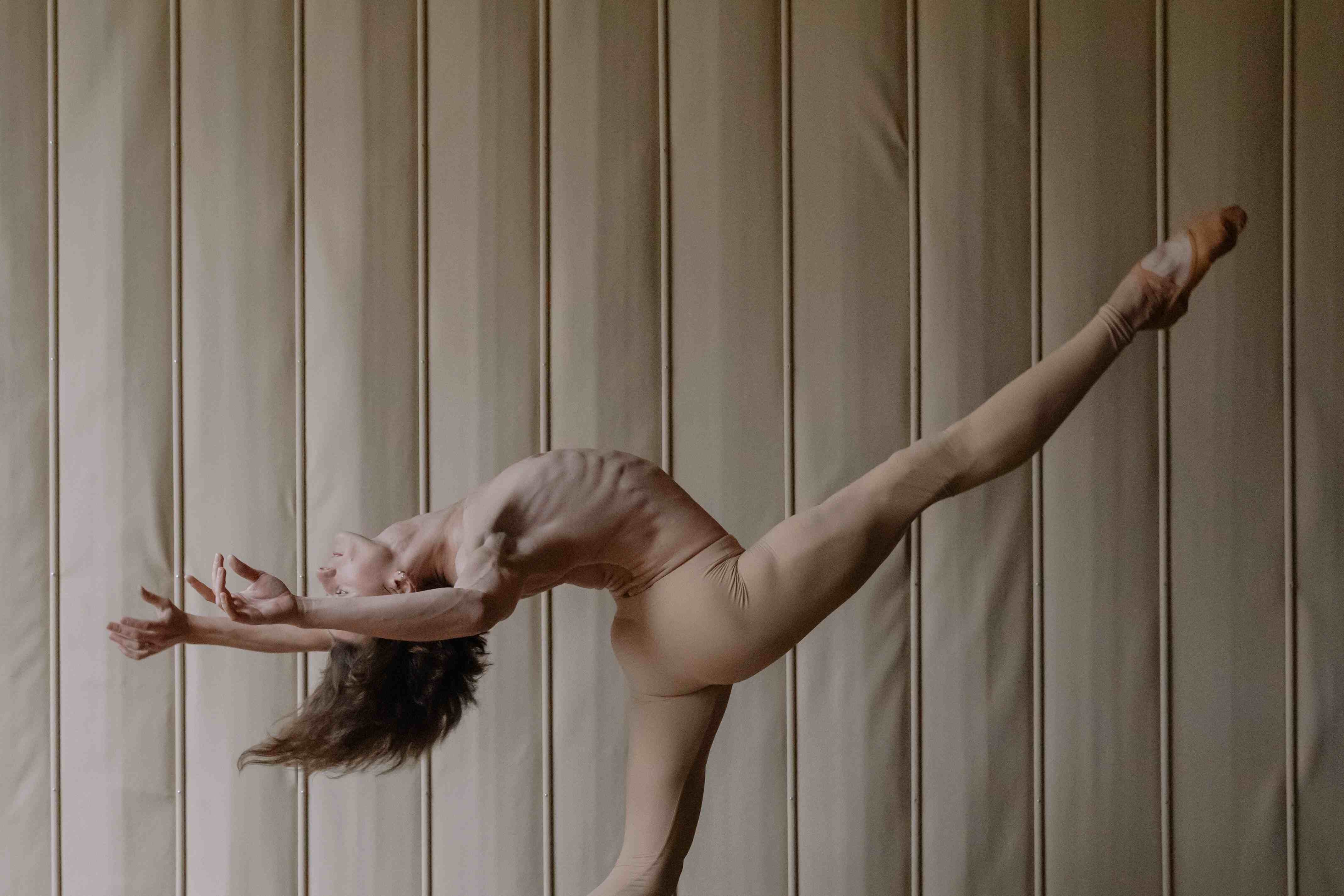 Dancer pose
